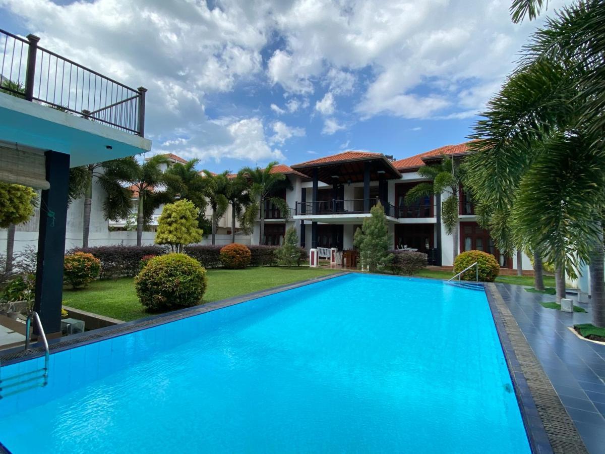 נגומבו Christima Residence מראה חיצוני תמונה
