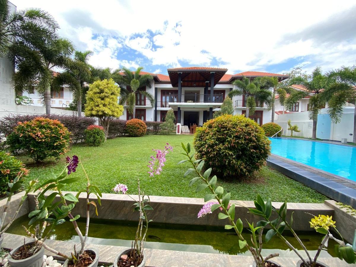 נגומבו Christima Residence מראה חיצוני תמונה